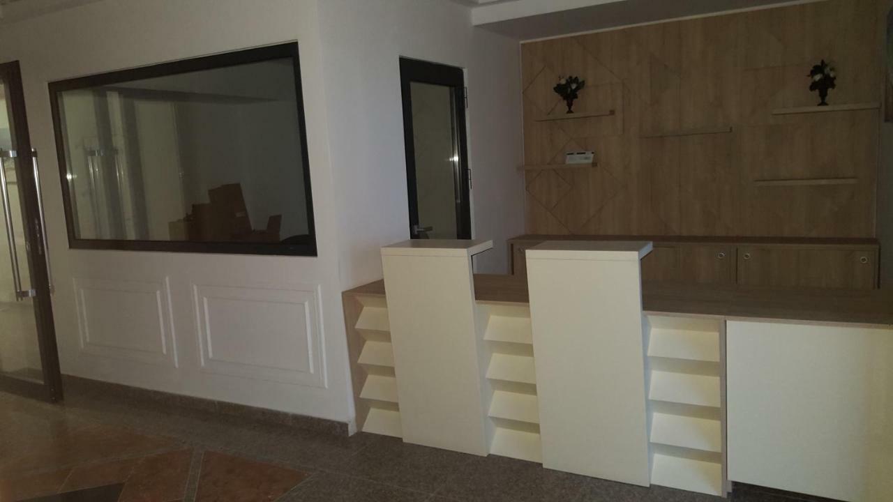 The Horse - De Silva Residence Mamaia Ngoại thất bức ảnh
